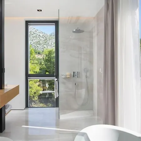 Exclusive Calma Ii - Heated Pool, Sea View Starigrad Paklenica