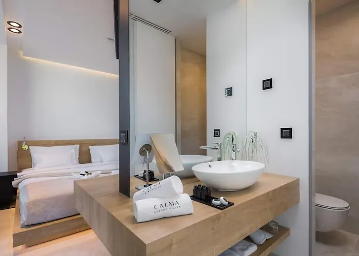 Exclusive Calma Ii - Heated Pool, Sea View 스타리그라드 파클레니차