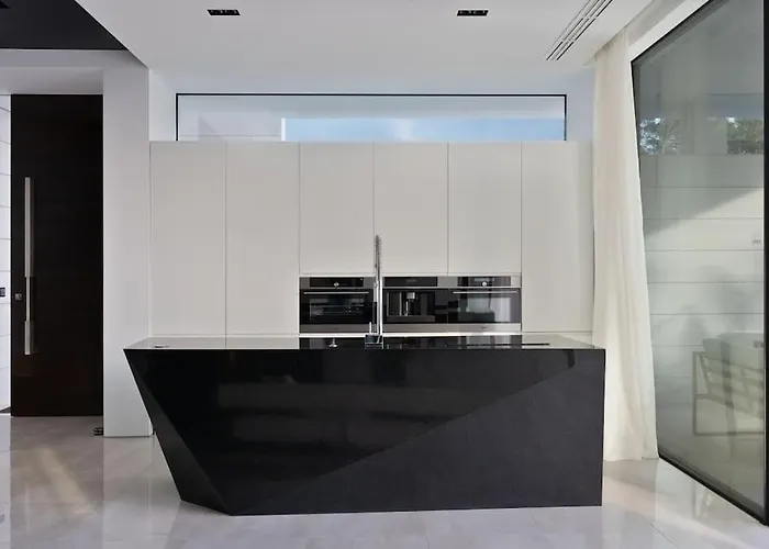 Exclusive Calma Ii - Heated Pool, Sea View 빌라 스타리그라드 파클레니차