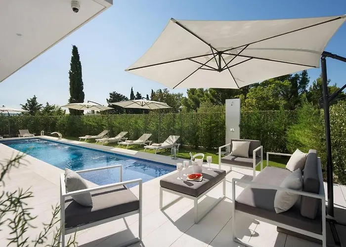 Exclusive Calma Ii - Heated Pool, Sea View סטאריגרד-פקלניצה