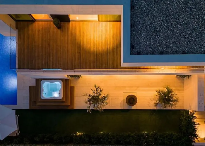 Exclusive Calma Ii - Heated Pool, Sea View 빌라 스타리그라드 파클레니차