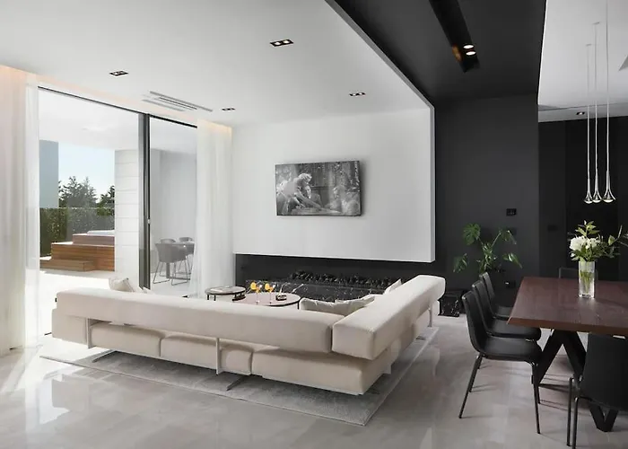 וילה Exclusive Calma Ii - Heated Pool, Sea View סטאריגרד-פקלניצה