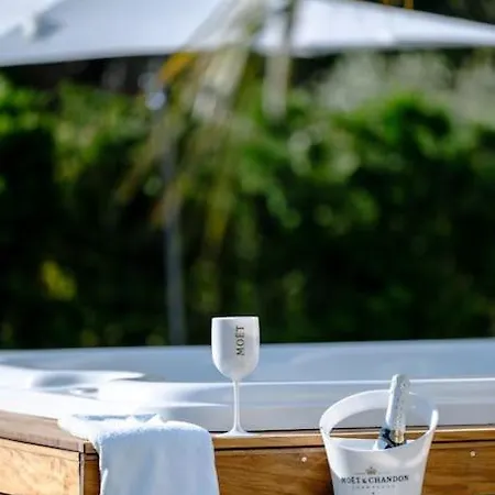 Vila Exclusive Calma Ii - Heated Pool, Sea View