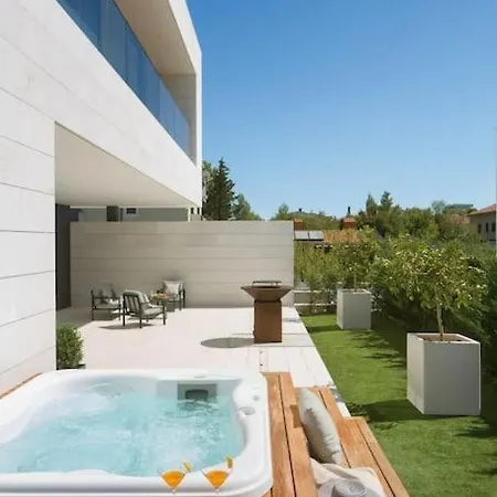 Exclusive Calma Ii - Heated Pool, Sea View Vila