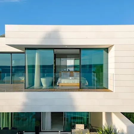 Vila Exclusive Calma Ii - Heated Pool, Sea View