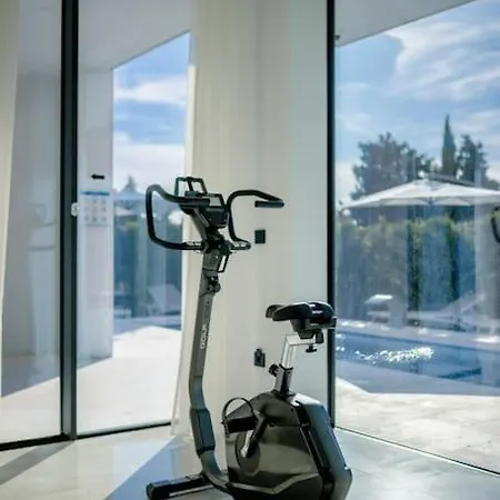 Exclusive Calma Ii - Heated Pool, Sea View Willa